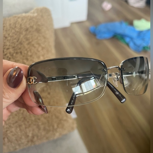 Chanel Sunglasses authentic - Picture 11 of 14